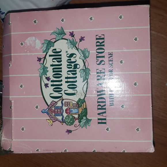 NIB vintage  Easter village Cottondale cottages "hardware store" - Picture 3 of 3